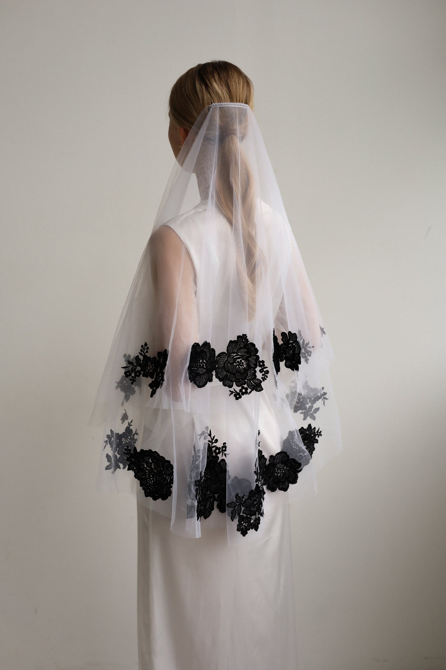OLIVIA WEDDING VEIL