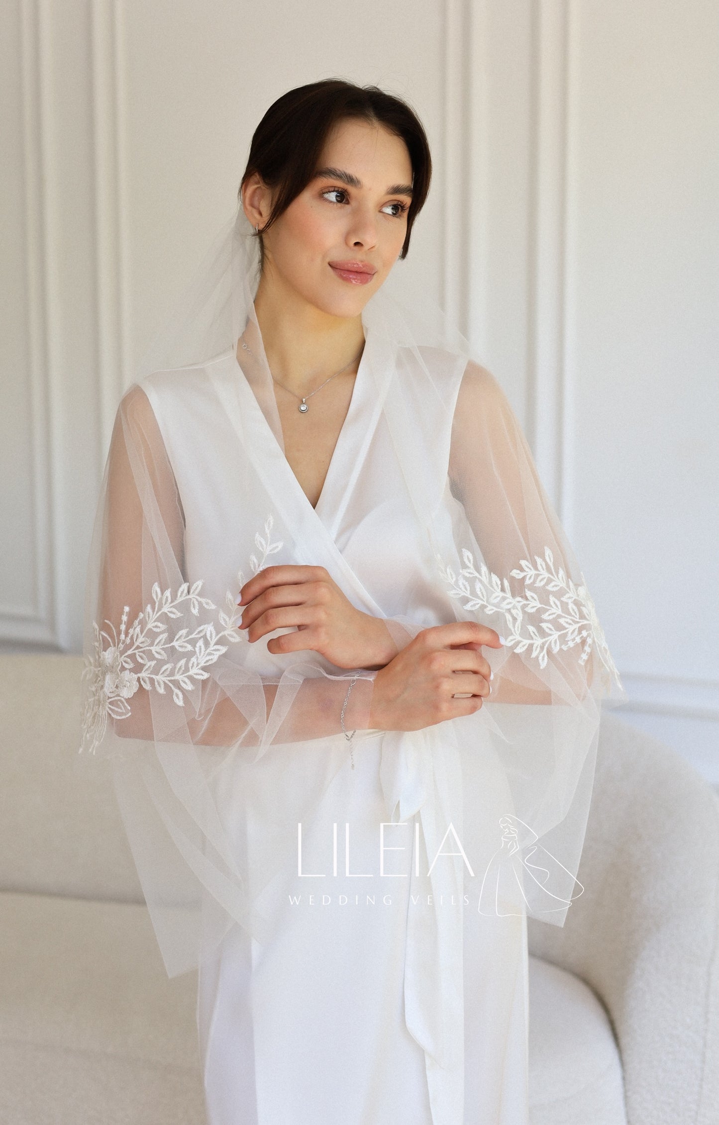 ELLA FLORAL VEIL