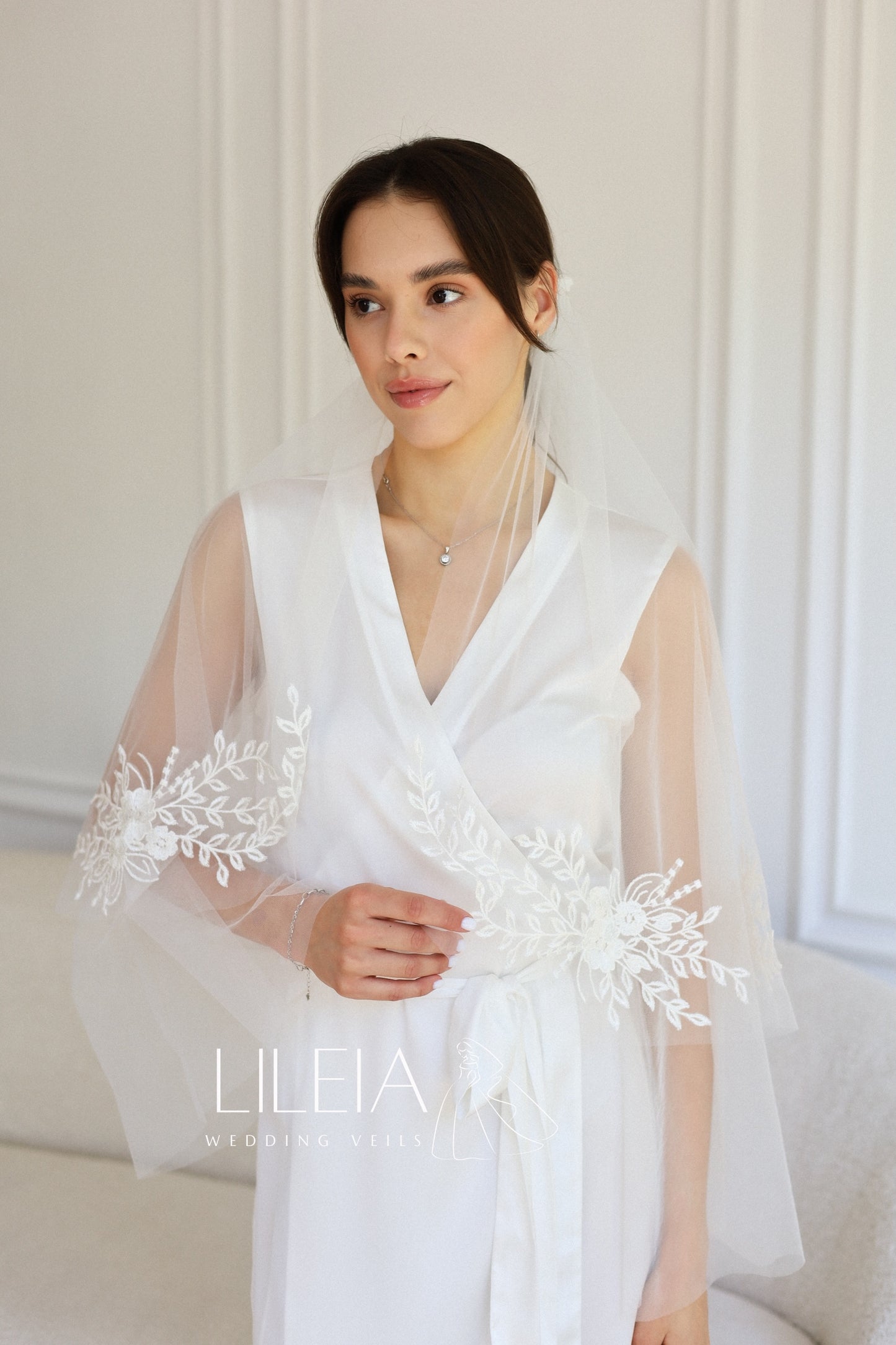ELLA FLORAL VEIL
