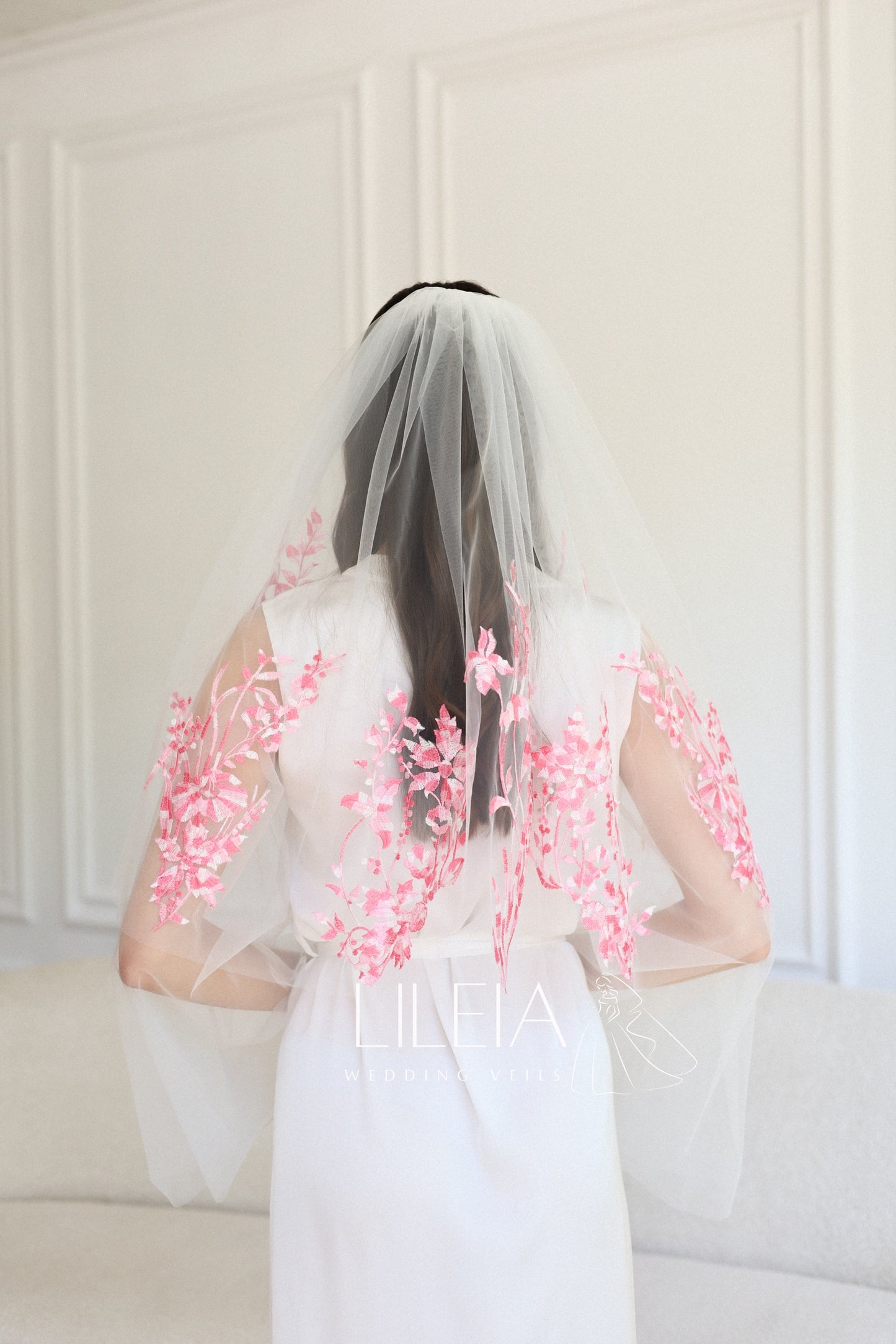 IVY FLORAL VEIL