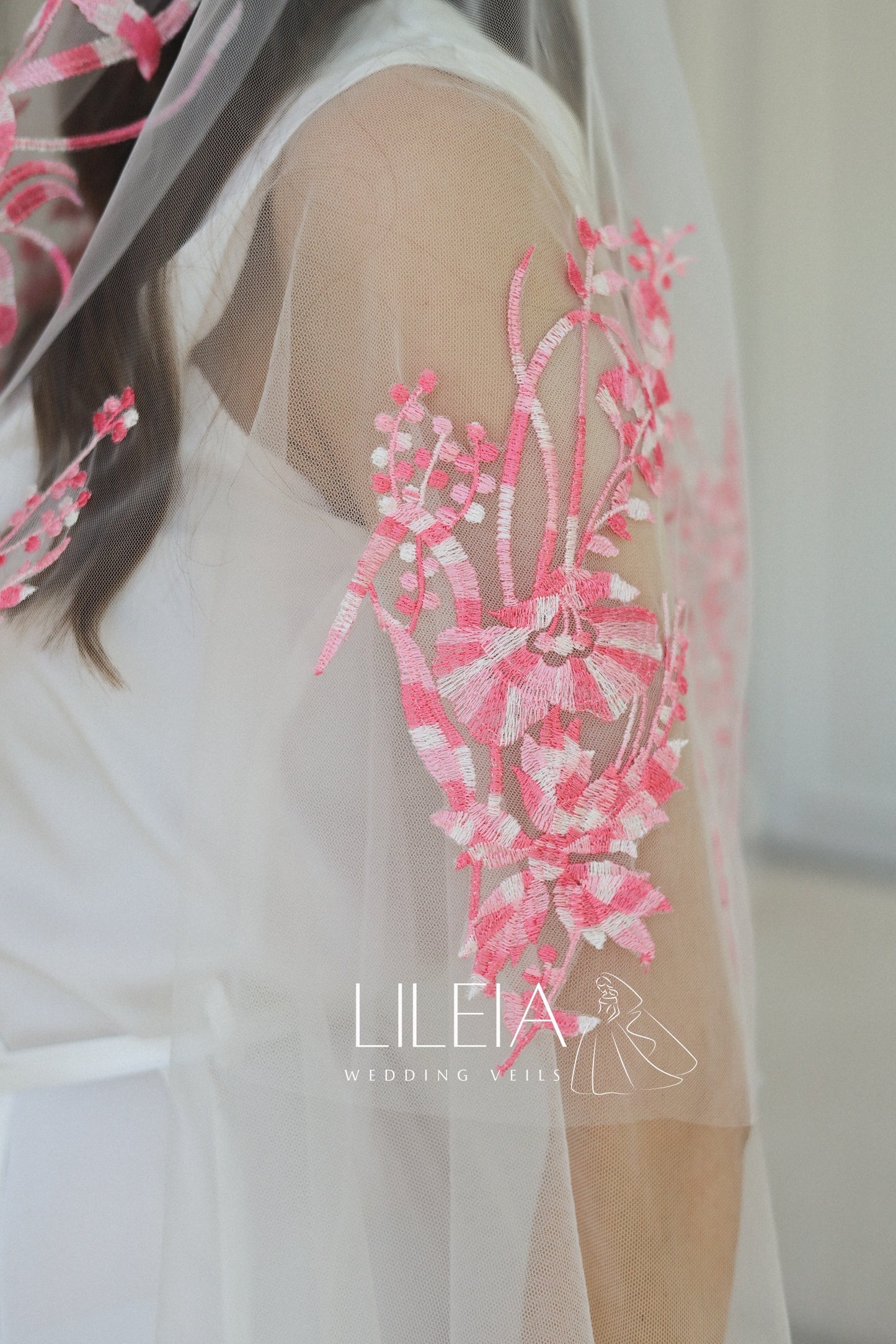IVY FLORAL VEIL