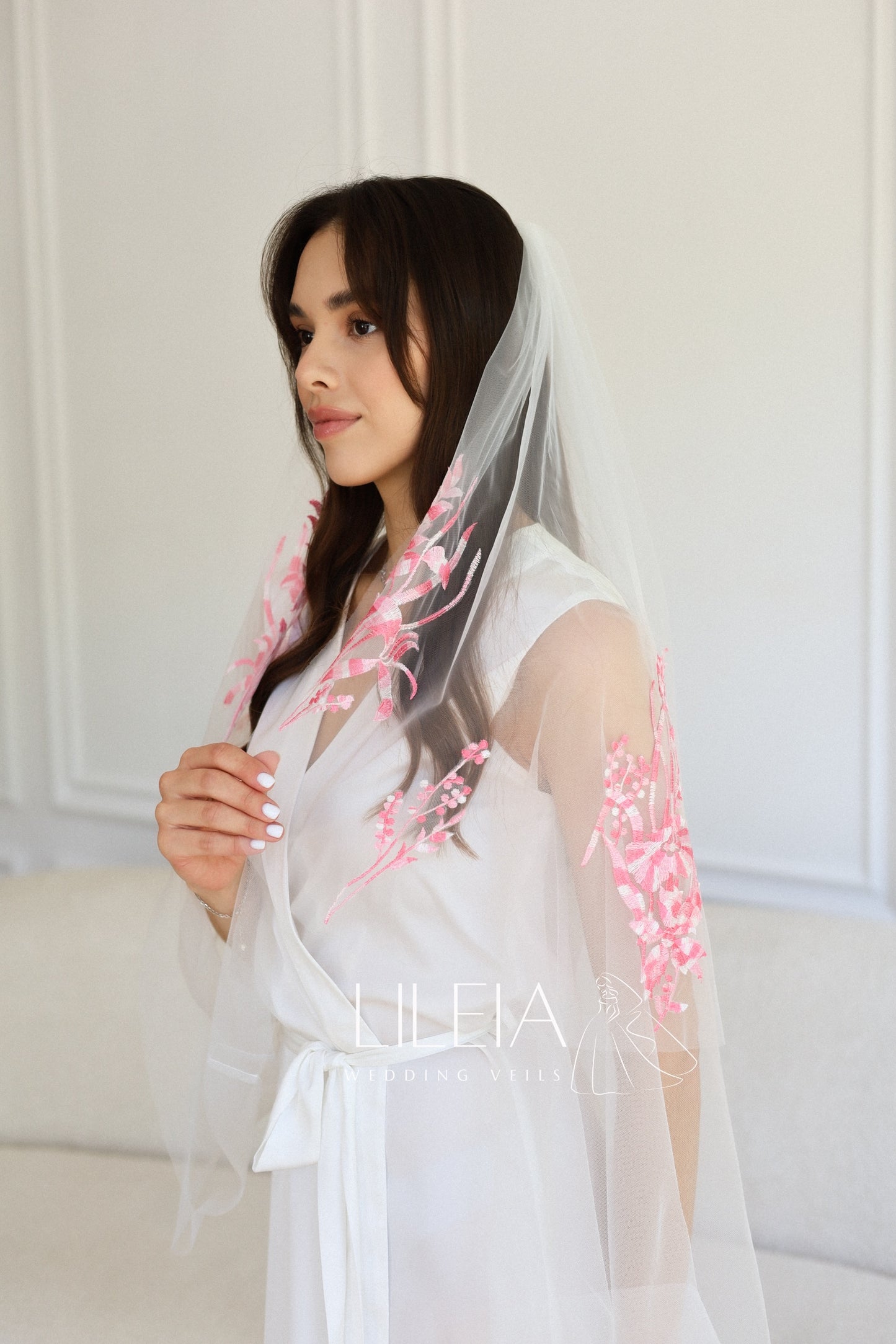 IVY FLORAL VEIL