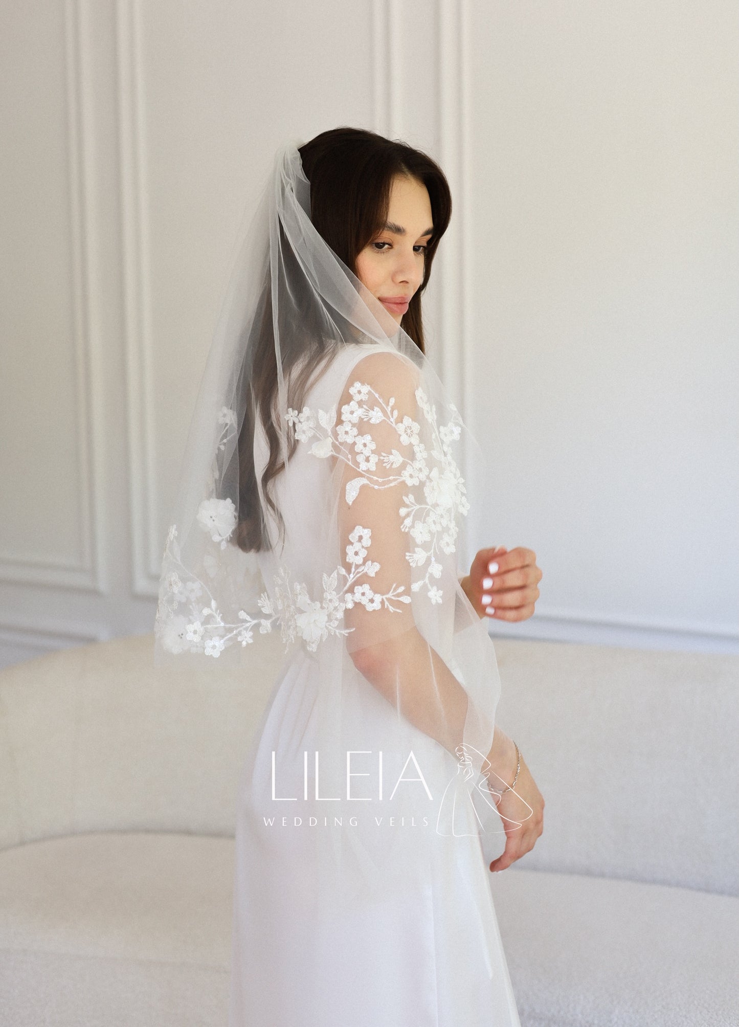 DESTINY FLORAL VEIL