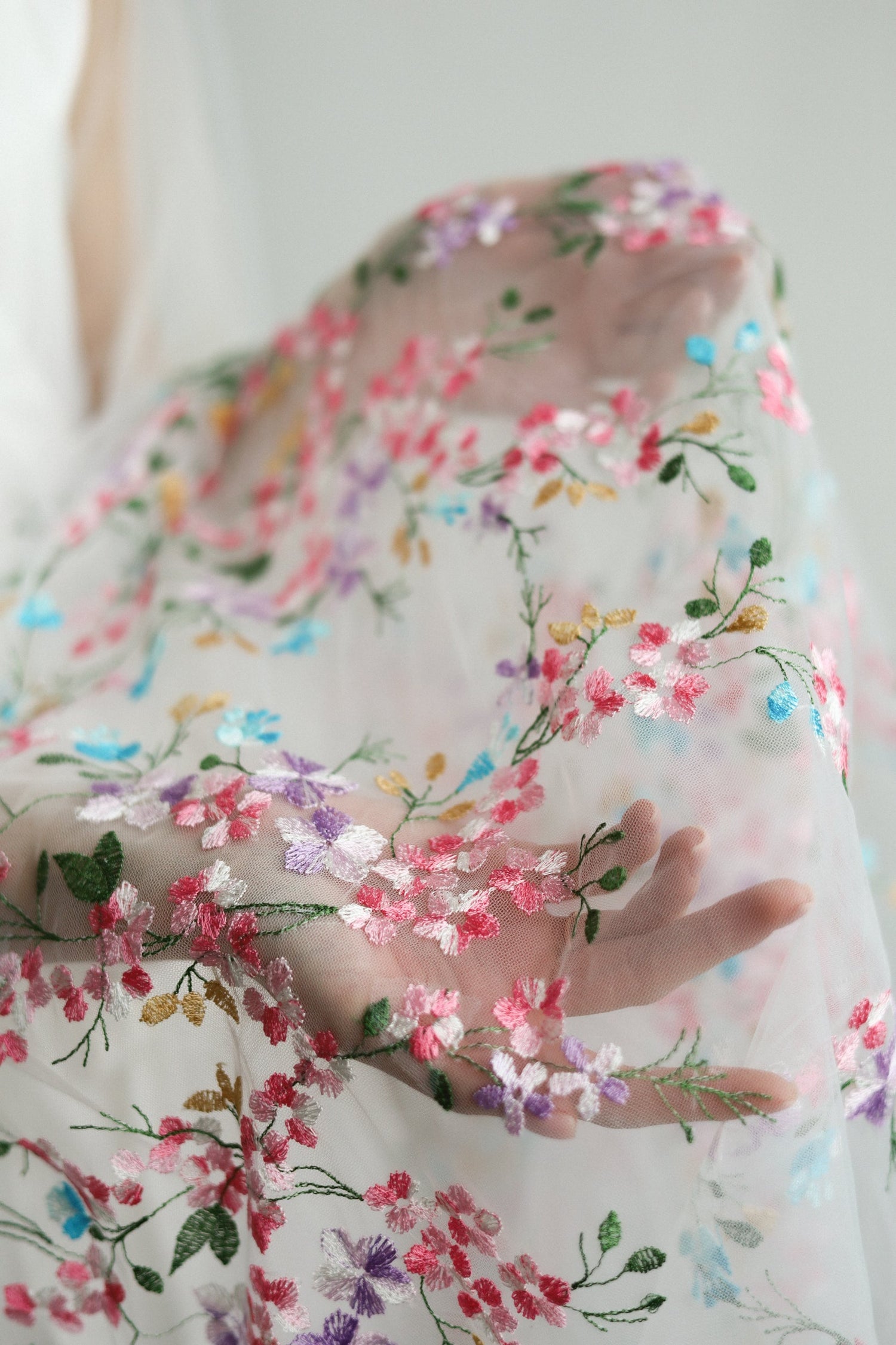 COLOR VEILS