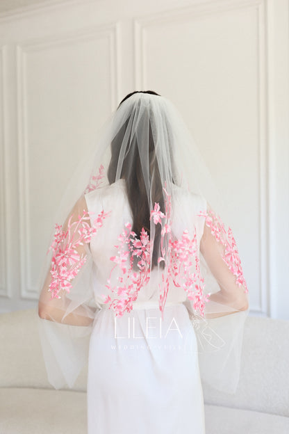 IVY FLORAL VEIL