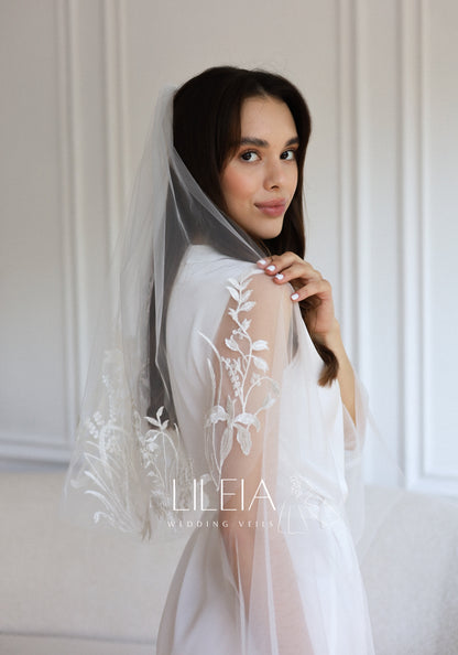 JULIA FLORAL VEIL