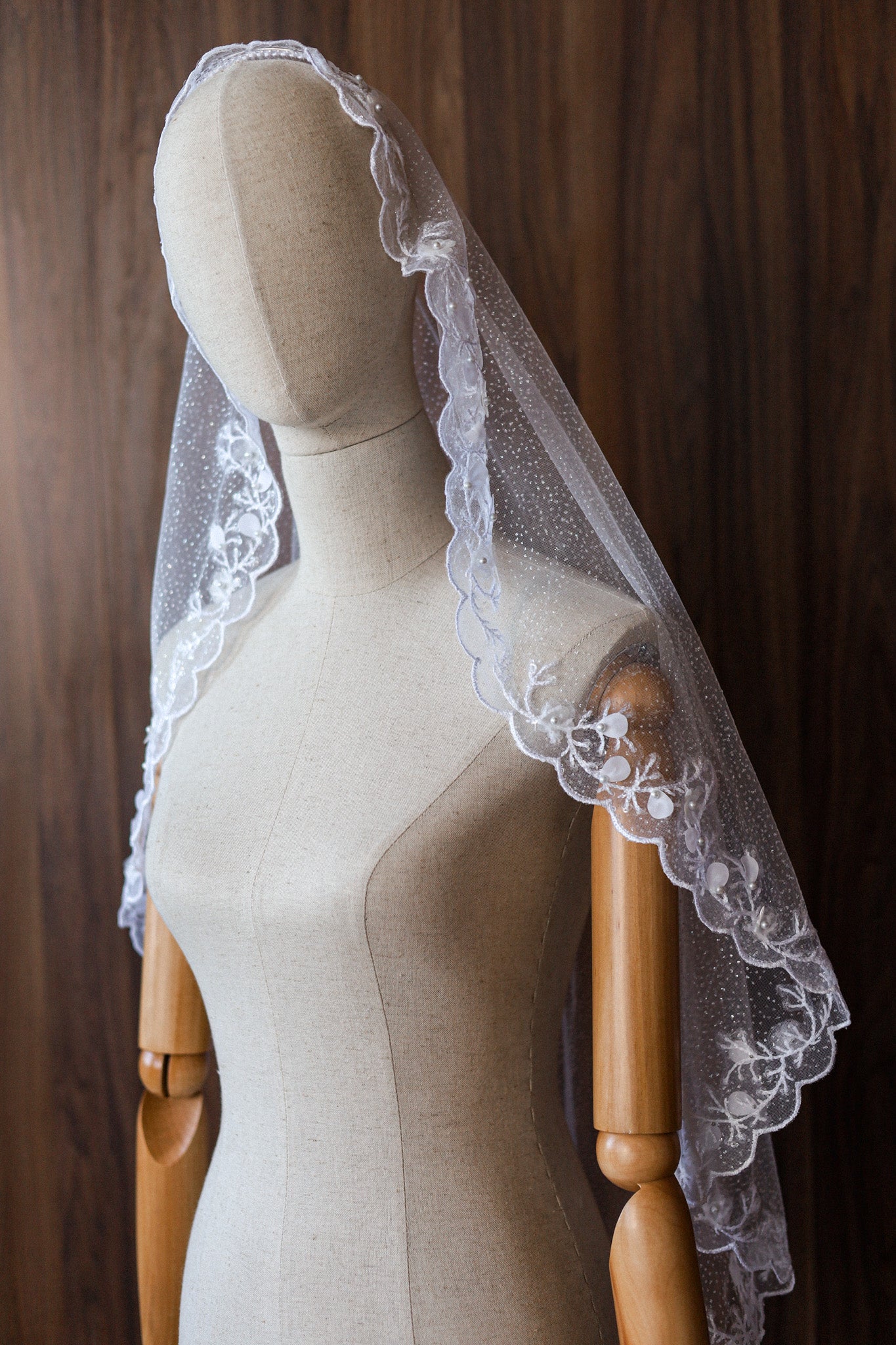 AVERY WEDDING VEIL
